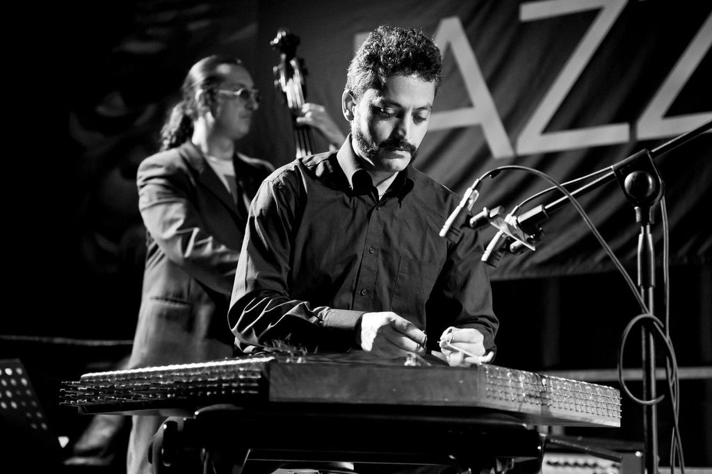 Iconic Iran: Regional Iranian Music for Santur and Daf with Peyman Heydarian.
